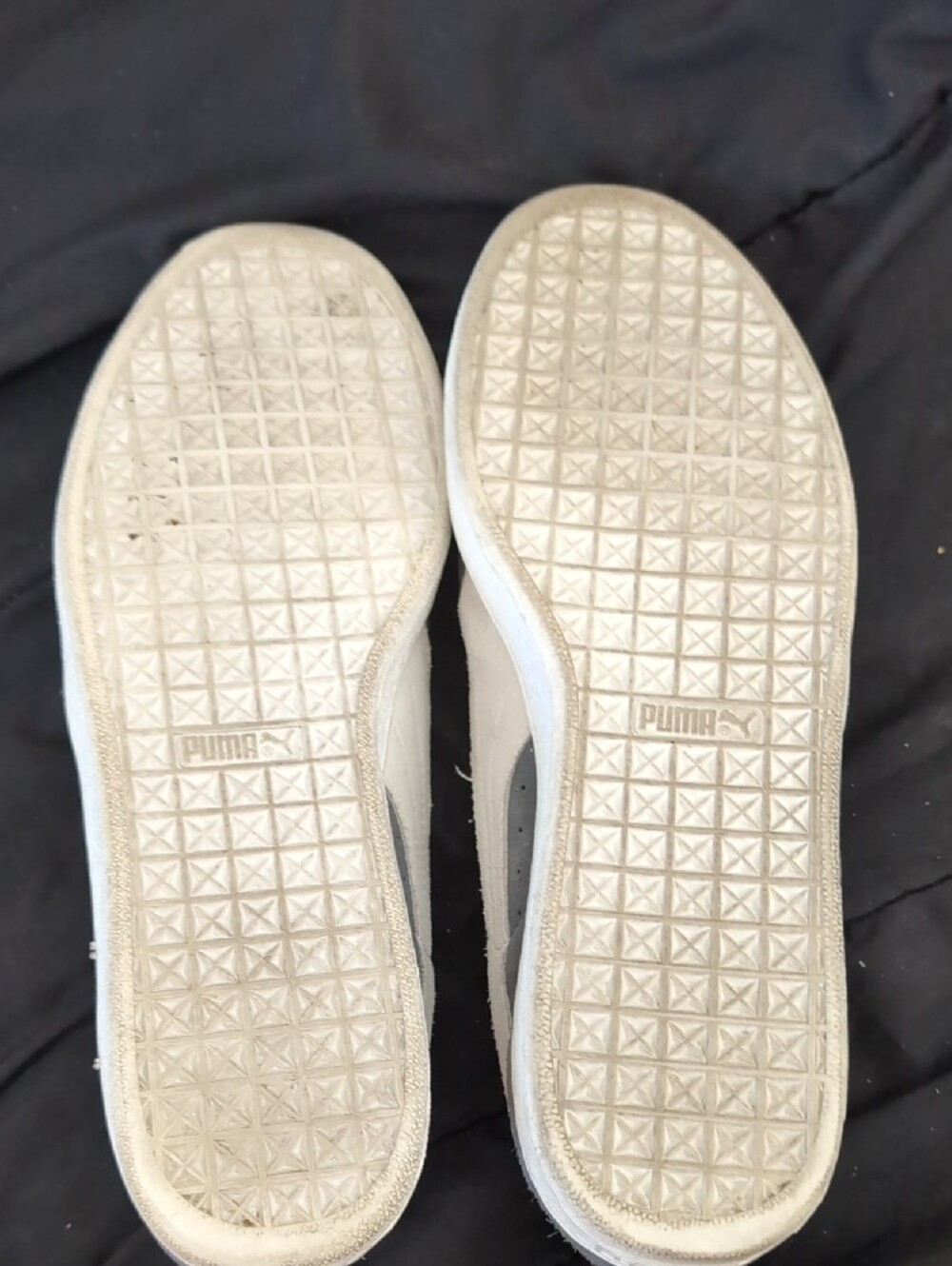 Puma Men's Slate Gray Suede Sneakers with White Rubber Soles - Picture 6 of 9